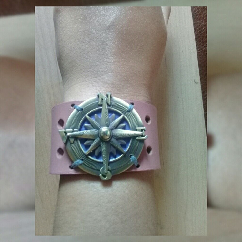 Genuine lether cuff